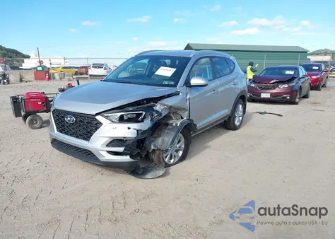 2020 Hyundai Tucson Value z USA, uszkodzony, nr VIN KM8J3CA45LU271577